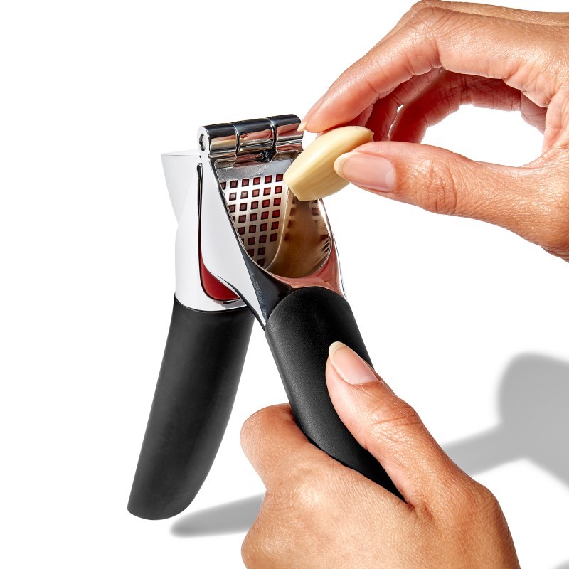 GG Garlic Press With Built In Cleaner GG Garlic Press With Built In Cleaner